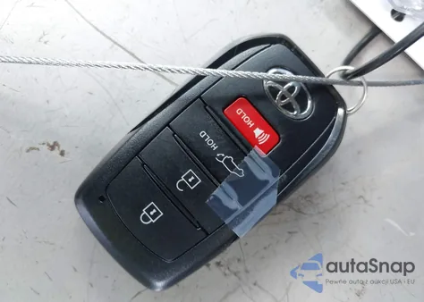 2025 Toyota Grand Highlander Xle z USA, uszkodzony, nr VIN 5TDAAAB59SS088014